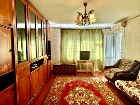 квартира за адресою Академіка Корольова вул., 21