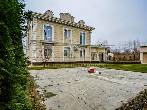 будинок за адресою Вишнева вул.