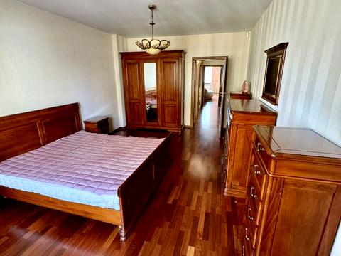 квартира за адресою Київ, В'ячеслава Чорновола вул., 20