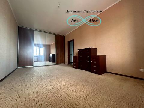 квартира за адресою Академіка Амосова вул., 7