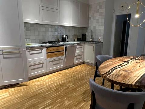 квартира за адресою Михайла Грушевського вул., 7