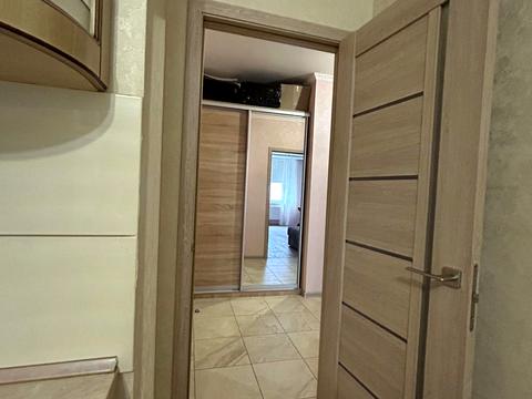 квартира за адресою Академіка Глушкова просп., 9-Г