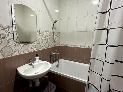 квартира за адресою Михайла Донця вул., 2-Б