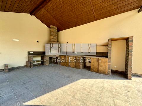 будинок за адресою Лісова вул.