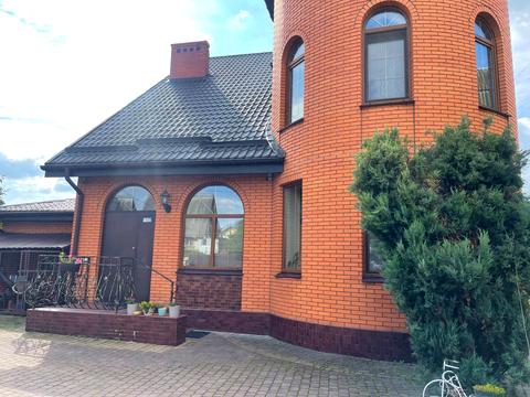 будинок за адресою 12-Ентузіастів, 18