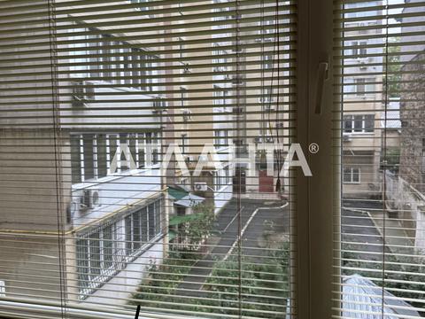квартира за адресою Асташкіна вул. (Крива), 21