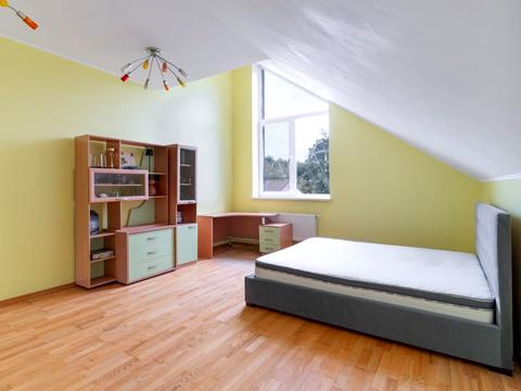 будинок за адресою Київська