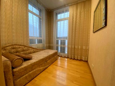 квартира за адресою Андрія Верхогляда вул. (Михайла Драгомирова), 5