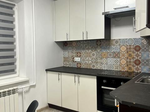 квартира за адресою Червоної Калини просп. (Володимира Маяковського), 40