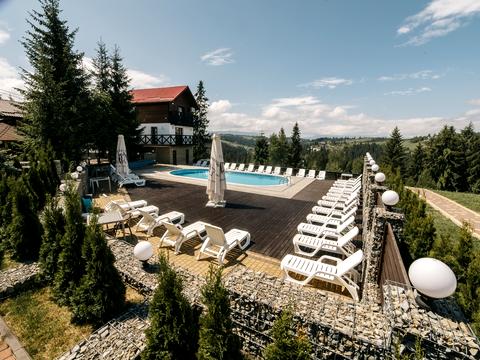 коммерческая по адресу с. Яблоница, Степана Бандери, 30