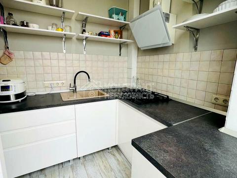квартира за адресою Кооперативна вул., 2