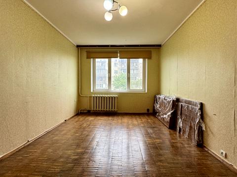 квартира за адресою Ризька вул., 18