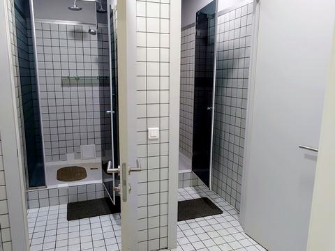 комерційна за адресою Спаська вул., 5