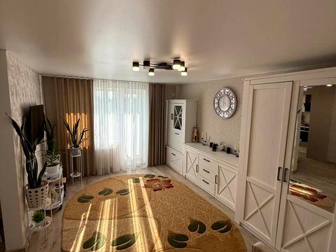 квартира за адресою Закам'яна, 3