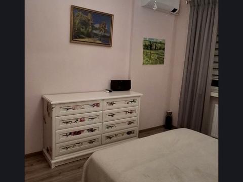 квартира за адресою Рея Бредбері вул., 7/14