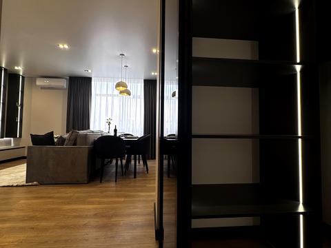 квартира за адресою Олександра Олеся вул., 5