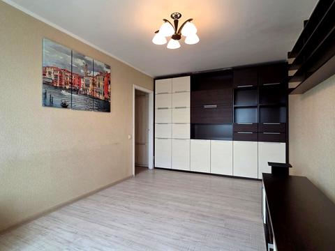 квартира за адресою Зодчих вул., 44