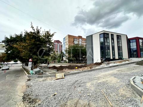 комерційна за адресою Фрометівська вул., 2