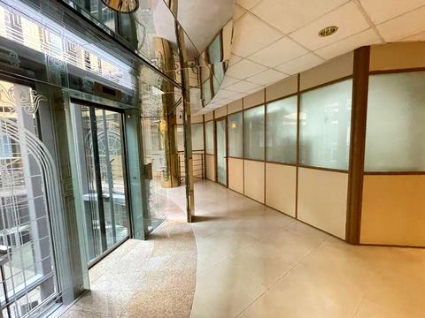 коммерческая по адресу Большая Васильковская ул. (Красноармейская), 1