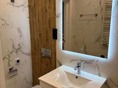 квартира за адресою Академіка Амосова вул., 67