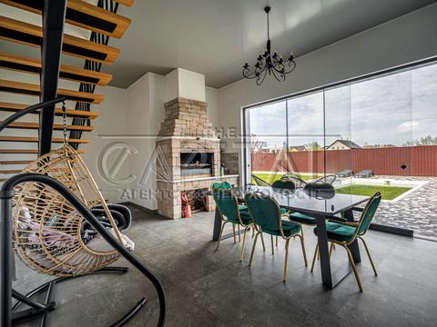 будинок за адресою с. Нові Петрівці, Щаслива вул., 2