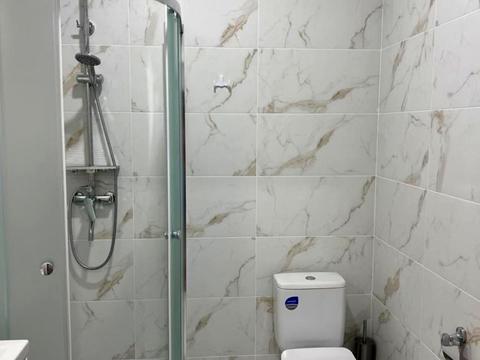 квартира по адресу Ревуцкого ул., 40-Б