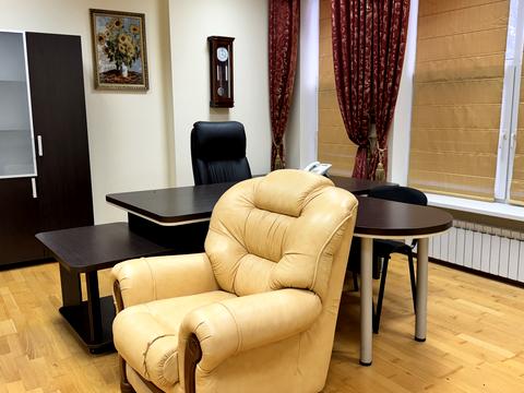 комерційна за адресою Кадетський Гай вул., 6