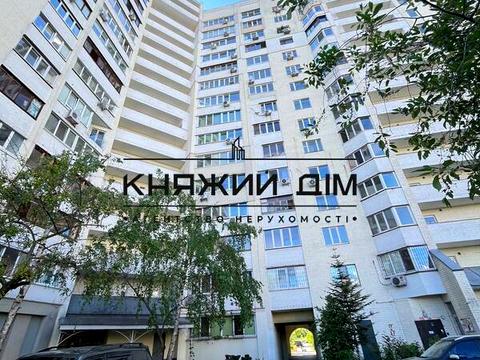 квартира по адресу Драгоманова ул., 44-А