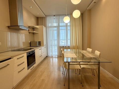 квартира за адресою Андрія Верхогляда вул. (Михайла Драгомирова), 20