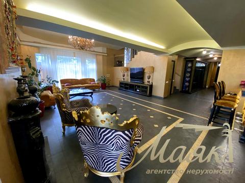 будинок за адресою с. Козин, старокиевская