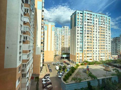 квартира за адресою Сергія Данченка вул., 28