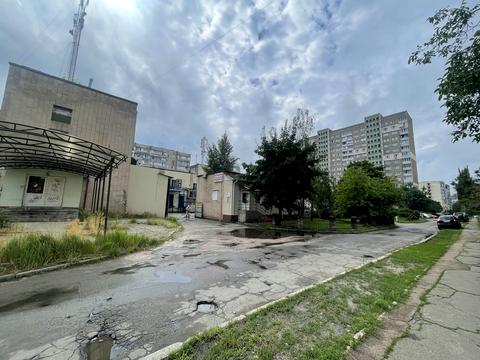 комерційна за адресою Сержа Лифаря вул. (Олександра Сабурова), 3-Б