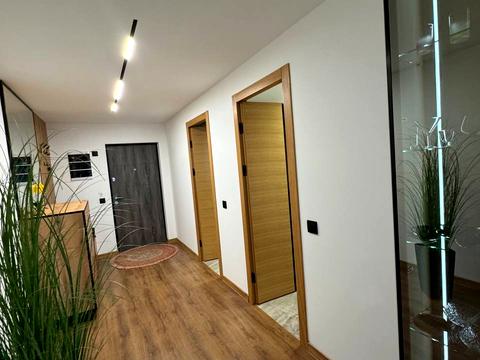 квартира за адресою Степана Бандери вул., 77-Б