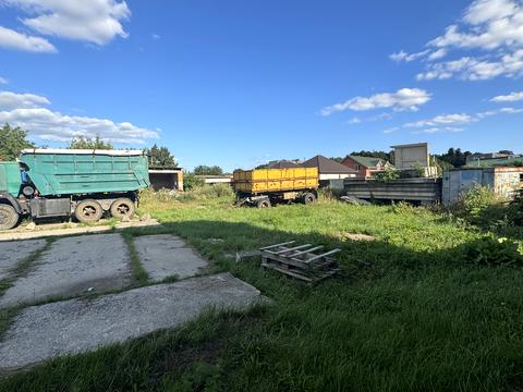 комерційна за адресою В'ячеслава Чорновола вул., 32
