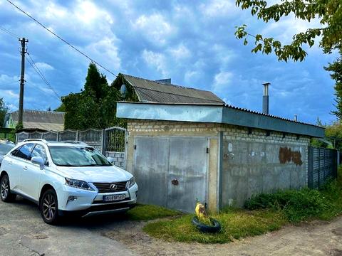 дом по адресу  ул.