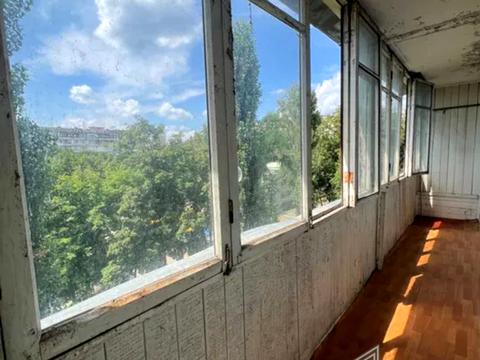 квартира за адресою Академіка Булаховського вул., 28