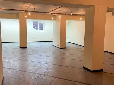 комерційна за адресою Залізнична вул., 49
