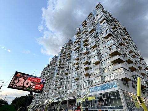 паркомісце за адресою Данила Щербаківського вул. (Щербакова), 52