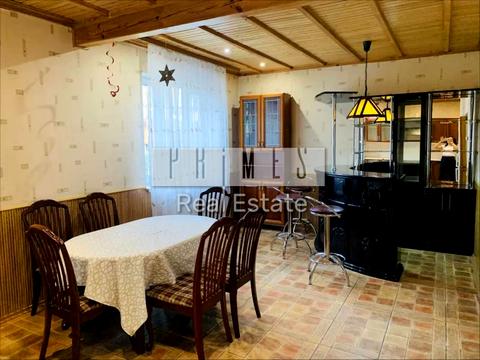 будинок за адресою Лісова вул.