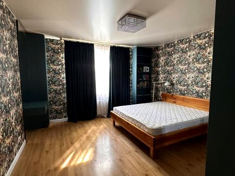 квартира за адресою Сергія Данченка вул., 28