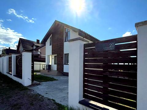 дом по адресу Горіхова, 20