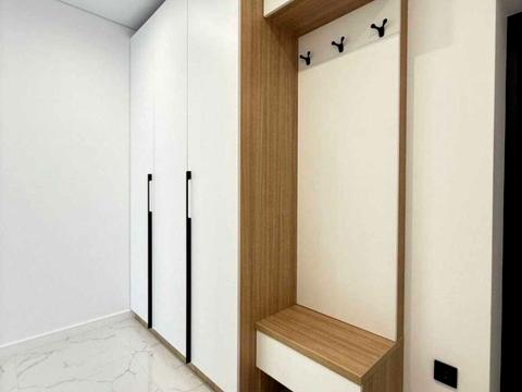 квартира за адресою Миколи Боголюбова вул., 1