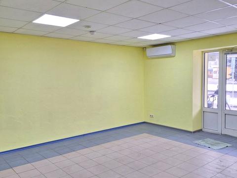 комерційна за адресою Науки просп. (Гагаріна), 131