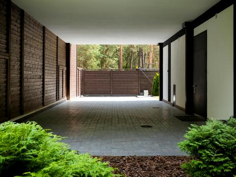 будинок за адресою соловьяненко, 5