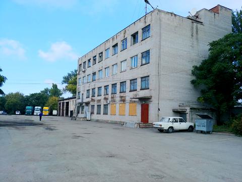 комерційна за адресою пр. Праці, 2