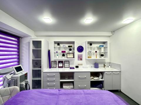 комерційна за адресою Лесі Українки бульв., 13