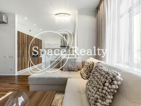 квартира за адресою Андрія Верхогляда вул. (Михайла Драгомирова), 9