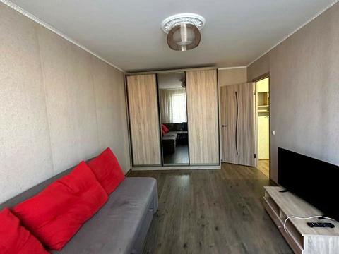 квартира по адресу Героев Днепра ул., 38-Е