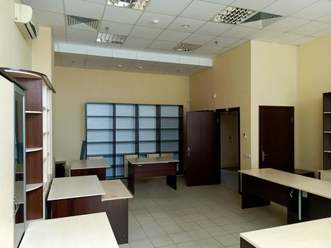 комерційна за адресою Харківське шосе, 201-203
