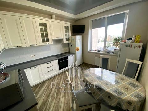 квартира за адресою Кирило-Мефодіївська вул., 2